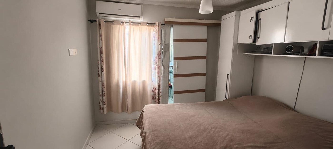 Casa com 2 dormitórios à venda, 75 m² por R$ 375.000,00 - Vicente de Carvalho - Guarujá/SP