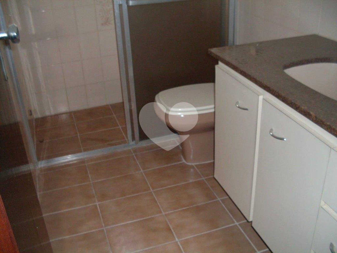 Casa à venda com 3 quartos, sendo 1 suíte,  em Vila Irmãos Arnoni, São Paulo, SP
