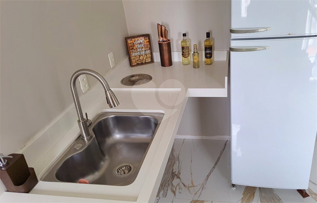 Apartamento à venda com 3 quartos, sendo 1 suíte,  em Bela Vista, Salto, SP