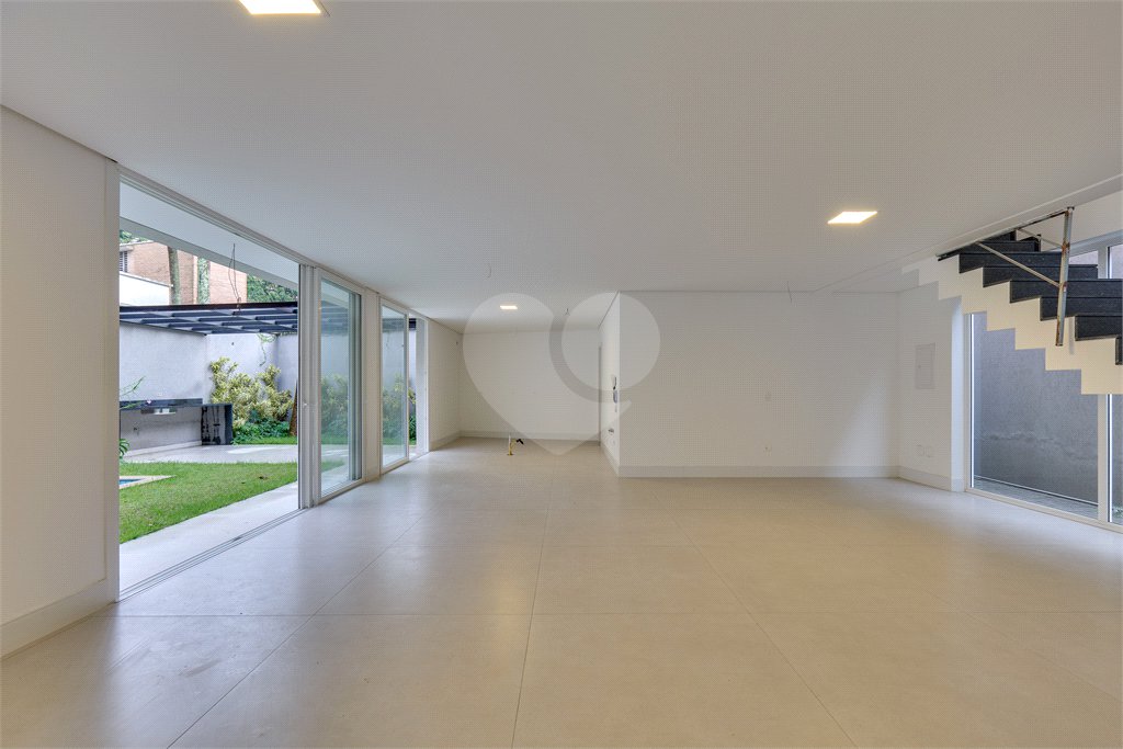 Casa à venda com 4 suítes no condomínio Gaia, São Paulo - SP