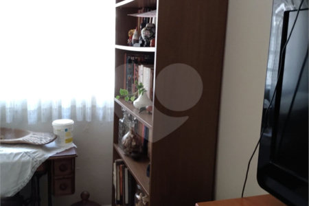 Sobrado à venda com 3 quartos em Vila Cordeiro, São Paulo, SP