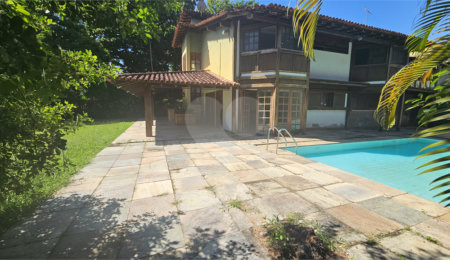 Casa em condomínio à venda com 5 quartos, sendo 3 suítes,  em Barra da Tijuca, Rio de Janeiro, RJ