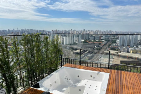 Magnífica Cobertura Penthouse à venda no condomínio Piscine Resort.