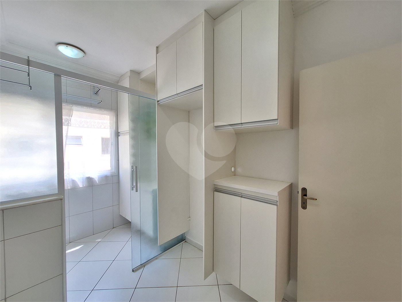 Apartamento à venda com 2 quartos, sendo 1 suíte, em Pinheirinho, Vinhedo, SP