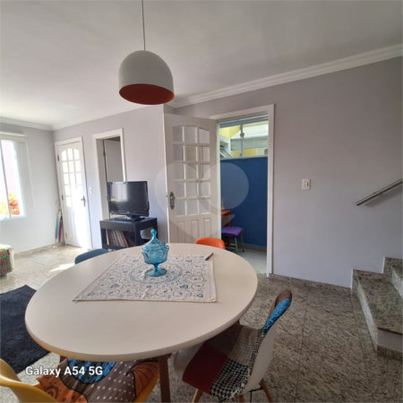Casa à venda com 3 quartos, sendo 1 suíte, no condomínio Smallville, São Paulo - SP