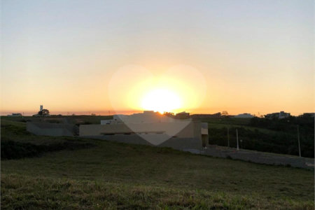 Terreno à venda no condomínio Quintas da Terracota, Indaiatuba - SP