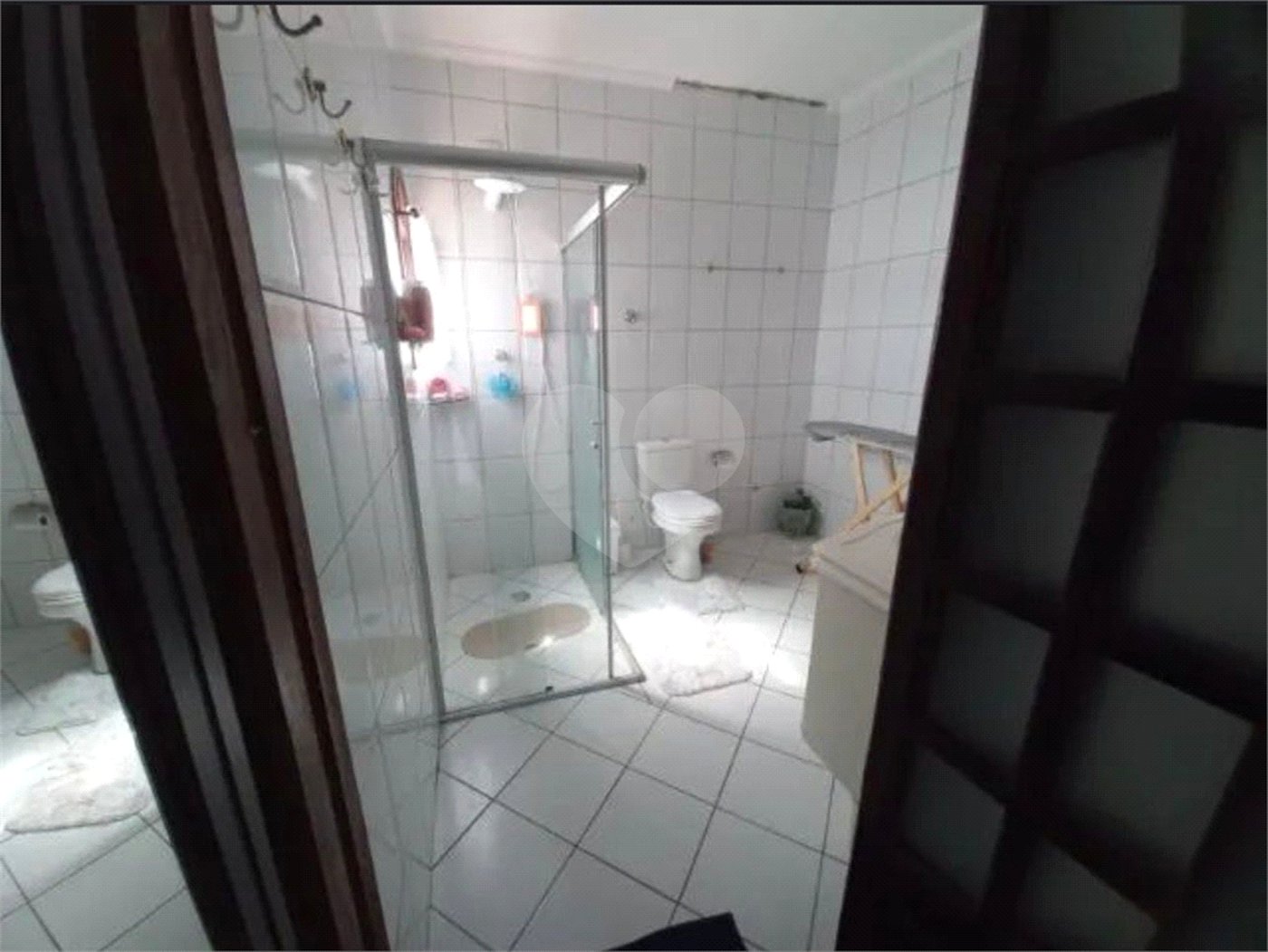 Sobrado à venda com 4 quartos, sendo 1 suíte, em Santo Antônio, Osasco, SP
