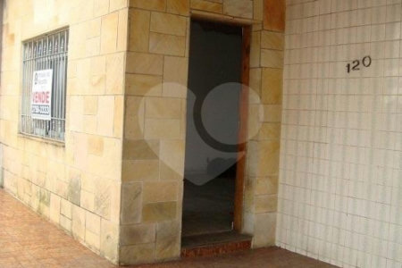 Casa Térrea à venda com 3 quartos em Vila Cordeiro, São Paulo, SP