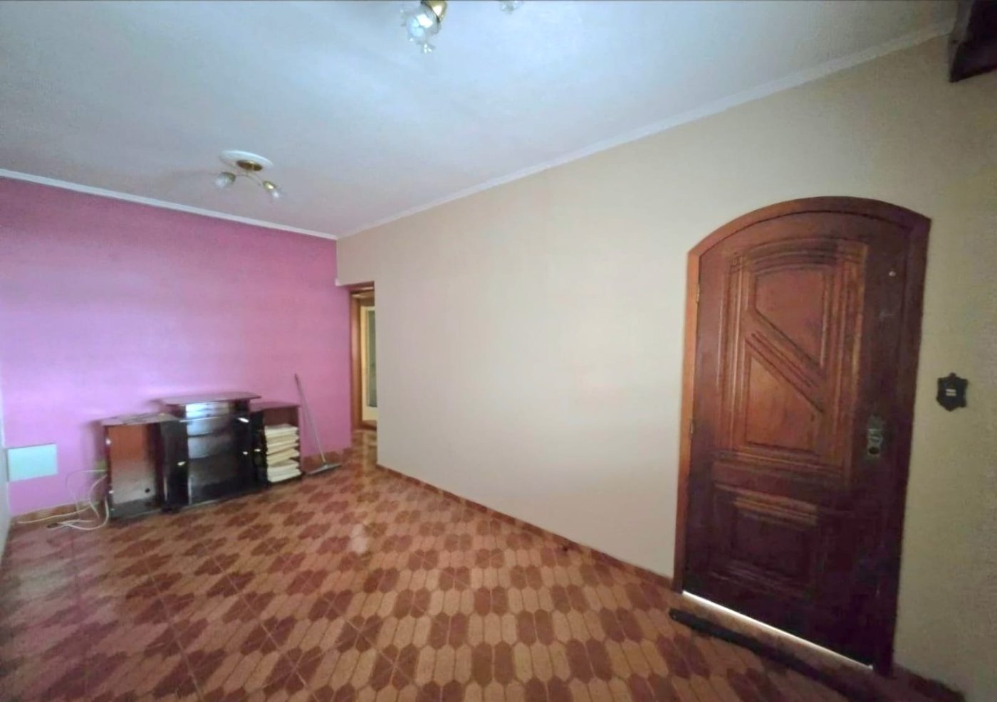 Casa espaçosa com edícula e 218 m² muito bem aproveitados! Conjunto Residencial Butantã, São Paulo - SP