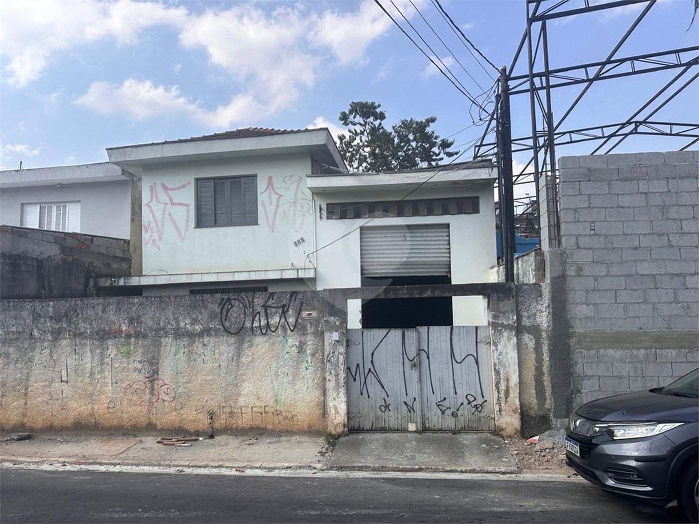 Sobrado à venda com 2 quartos em Vila Zat, São Paulo, SP