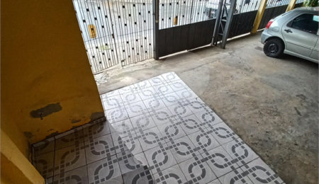 Casa à venda com 5 quartos, sendo 1 suíte, em Jardim Novo Taboão, São Paulo, SP