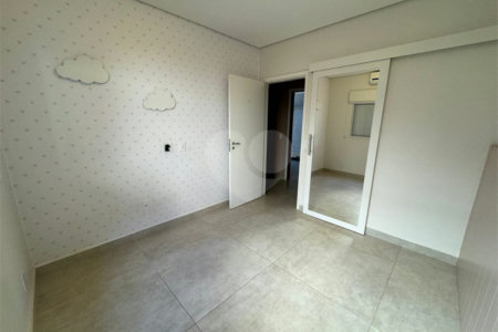 Casa à venda com 3 quartos, sendo 1 suíte, no condomínio Residencial Nova Aliança, Ribeirão Preto - SP
