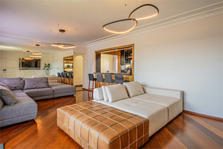 Apartamento à venda com 4 quartos, sendo 3 suítes, em Morumbi, São Paulo, SP