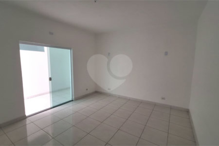 Casa à venda com 5 quartos, sendo 2 suítes,  em Vila Barão, Sorocaba, SP