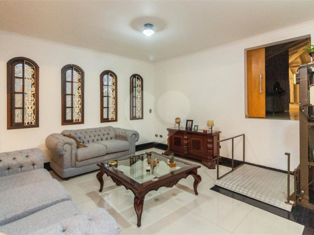 Casa à venda ou para alugar com 5 quartos, sendo 3 suítes,  em Imirim, São Paulo, SP