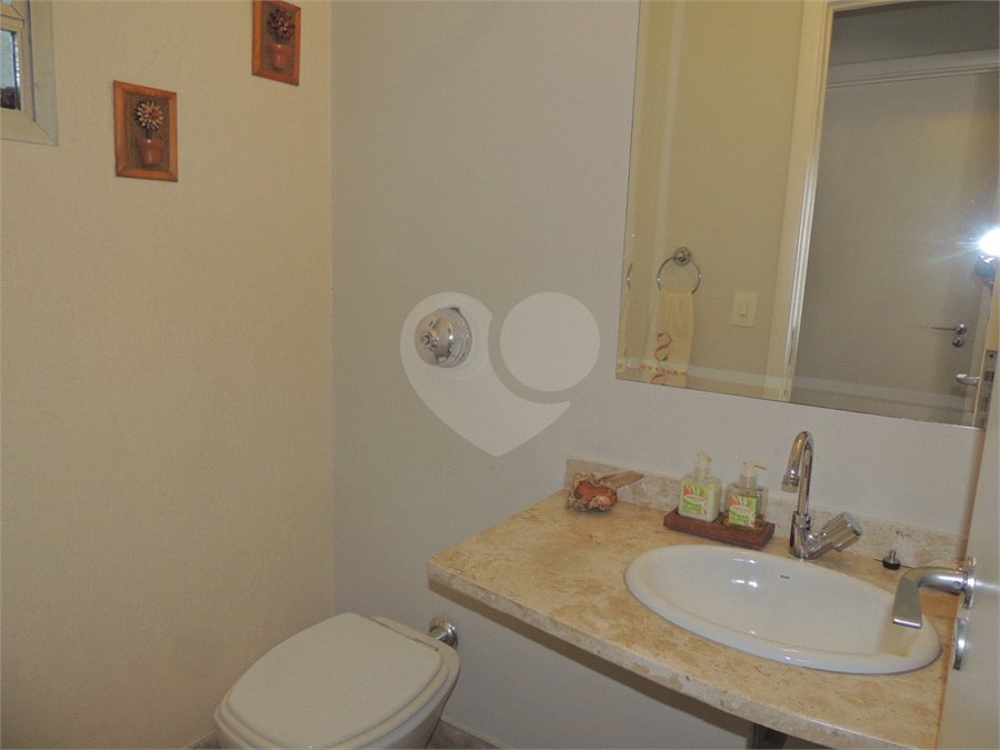 Apartamento à venda com 3 quartos, sendo 1 suíte, em Santo Amaro, São Paulo, SP