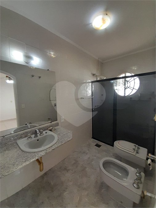 Casa à venda com 5 quartos, sendo 3 suítes,  no condomínio Estância Marambaia, Vinhedo - SP