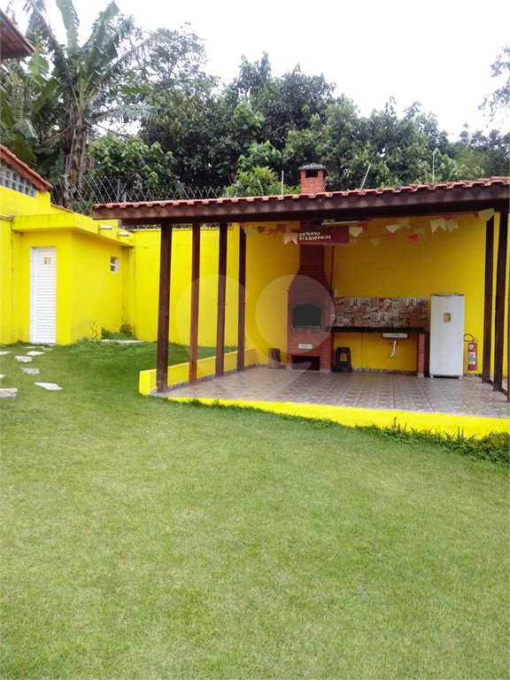 Casa à venda com 2 quartos no condomínio Residencial Armênia, Ferraz de Vasconcelos - SP