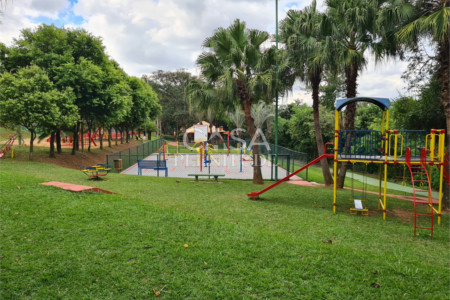 Casa em condomínio à venda com 4 quartos, sendo 3 suítes,  em Granja Olga II, Sorocaba, SP