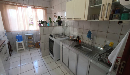 Apartamento à venda com 2 quartos em Vila Marques, São Roque, SP