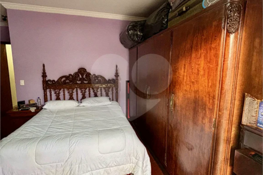 Casa à venda com 4 quartos, sendo 3 suítes, no condomínio Tremembé, São Paulo - SP