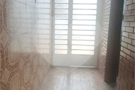 Casa à venda com 3 quartos, sendo 1 suíte,  em Jardim Vila Galvão, Guarulhos, SP