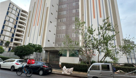 Casa à venda com 3 quartos, sendo 1 suíte,  no condomínio Edifício Crescencia Carolo Balbo, Ribeirão Preto - SP