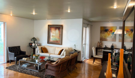 Apartamento à venda com 3 suítes em Indianópolis, São Paulo, SP