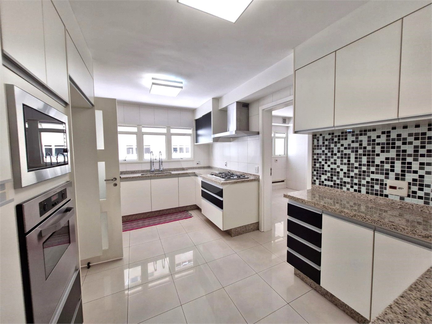 Apartamento à venda ou para alugar com 4 suítes em Alto da Boa Vista, São Paulo, SP