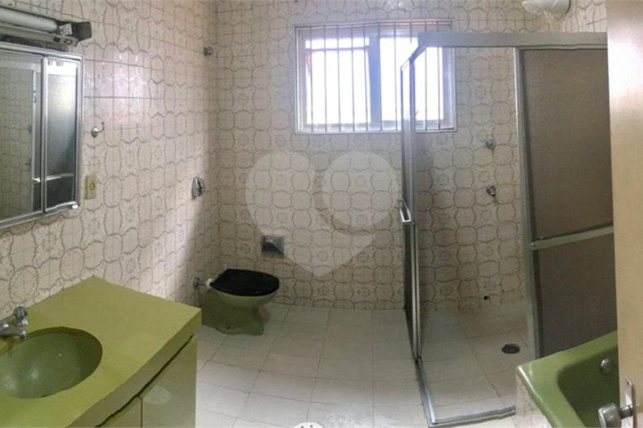 Sobrado à venda com 3 quartos em Vila Guilherme, São Paulo, SP