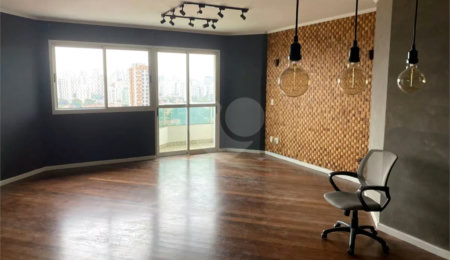 Apartamento à venda com 4 quartos, sendo 1 suíte,  em Vila Congonhas, São Paulo, SP