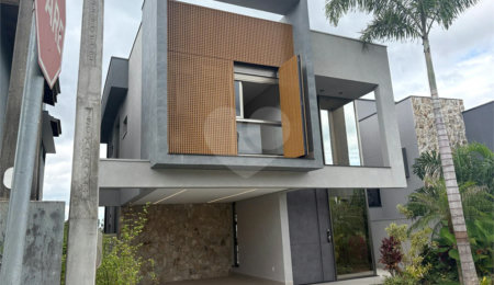 Casa à venda com 3 suítes no condomínio Bella Città - Fazenda Rodeio, Mogi das Cruzes - SP