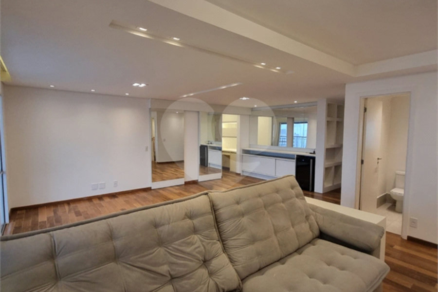 Apartamento à venda com 3 suítes em Santana, São Paulo, SP
