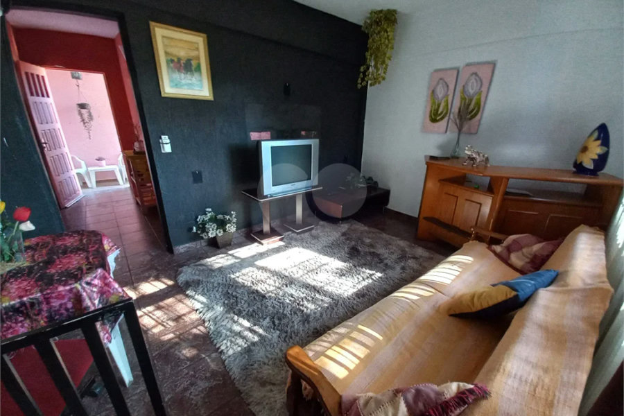 Casa à venda com 6 quartos, sendo 2 suítes, no Brasilândia, São Paulo, SP
