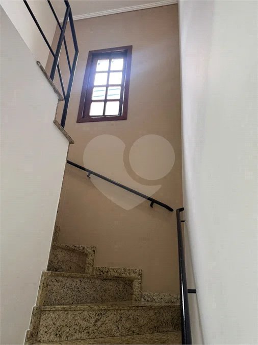 Sobrado à venda ou para alugar com 3 suítes em Vila Sônia, São Paulo, SP