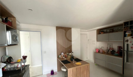 Apartamento à venda com 2 suítes em Jardim Vazani, São Paulo, SP