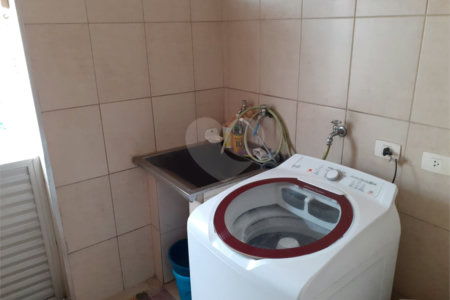 Sobrado à venda com 3 quartos, sendo 1 suíte, em Brooklin, São Paulo, SP