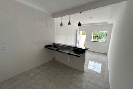 Casa de Vila à venda com 2 quartos em Jardim das Orquídeas, Sorocaba, SP