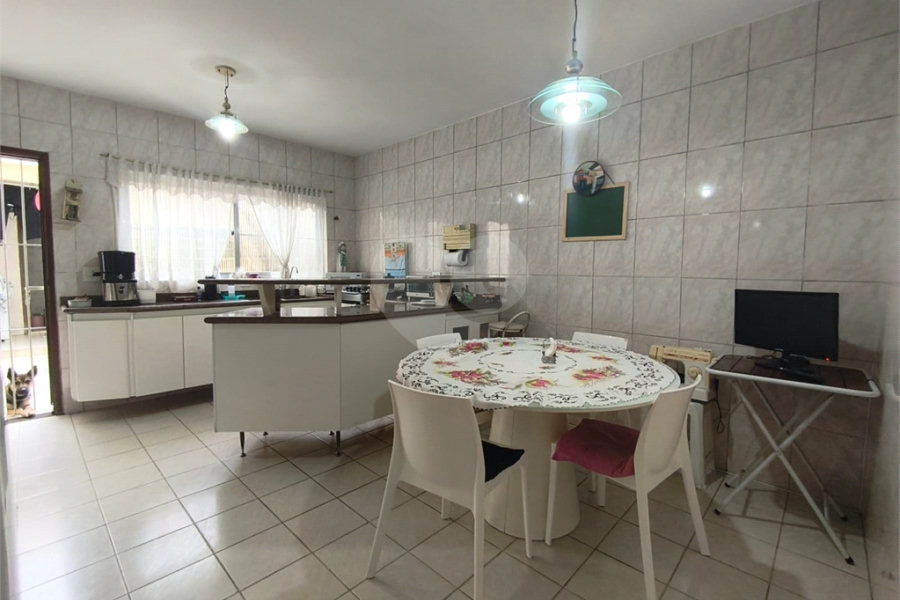 Sobrado à venda com 2 quartos em Santana, São Paulo, SP