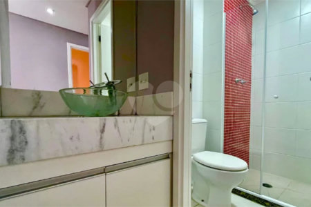 Apartamento à venda com 2 quartos, sendo 1 suíte, em Vila Galvão, Guarulhos, SP