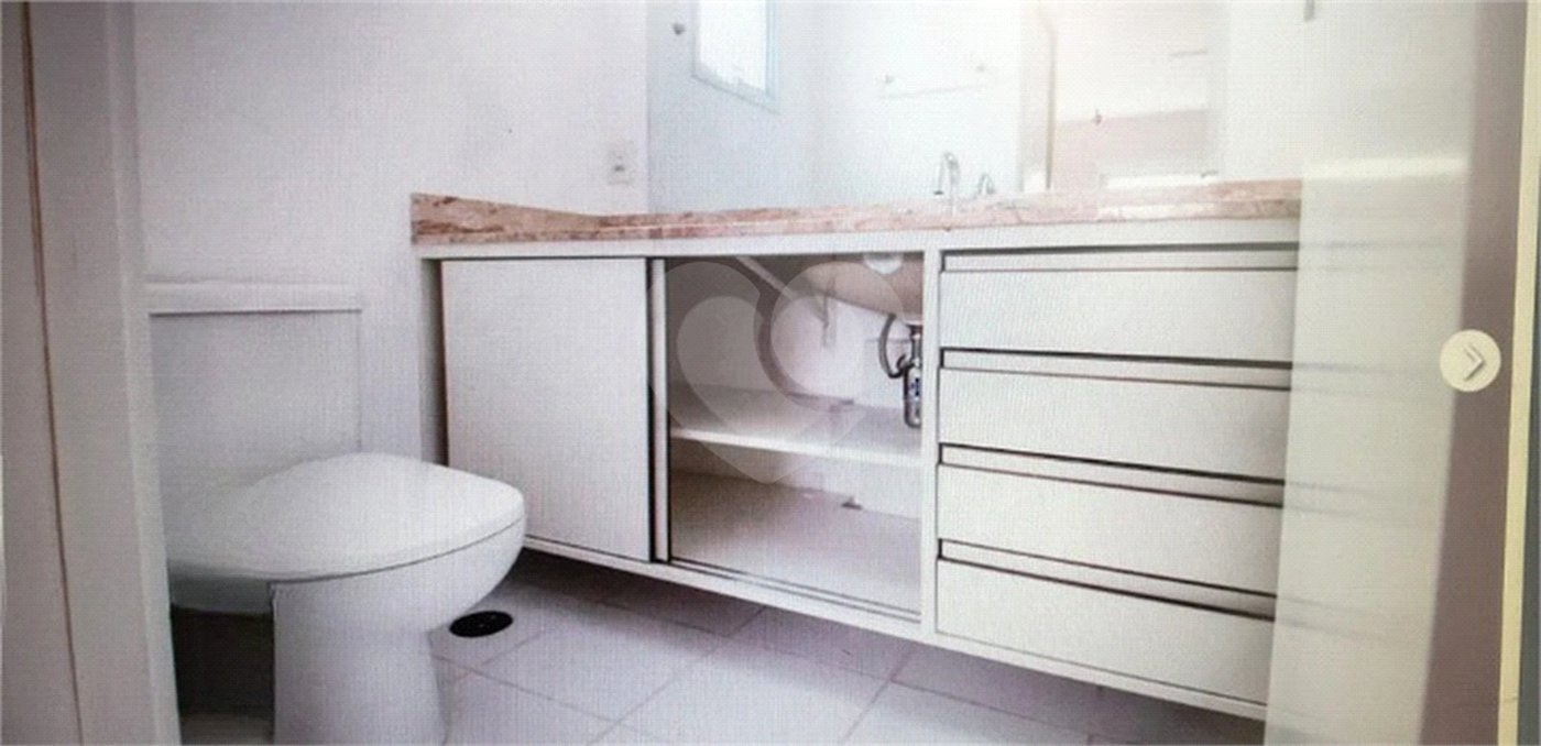Apartamento à venda com 2 quartos, sendo 1 suíte, em Morumbi, São Paulo, SP