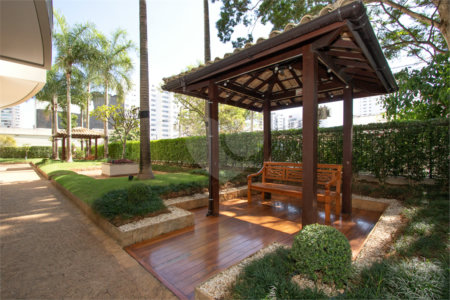 Apartamento à venda com 4 quartos, sendo 3 suítes,  em Vila Romana, São Paulo, SP