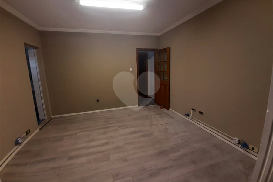 Sobrado à venda com 3 quartos, sendo 2 suítes, em Santana, São Paulo, SP