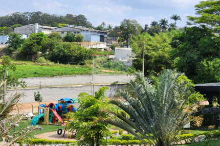 Casa à venda com 3 quartos, sendo 1 suíte,  no condomínio Vinhas da Vista Alegre - Lado Sede, Vinhedo - SP