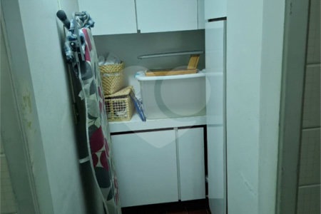 Apartamento à venda com 3 quartos, sendo 1 suíte, em Vila Mariana, São Paulo, SP