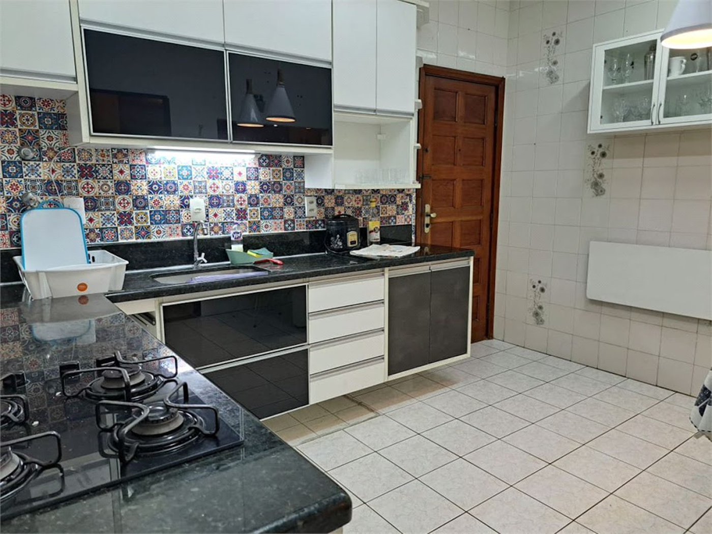 Apartamento com 3 dormitórios à venda, 97 m² por R$ 675.000,00 - Itararé - São Vicente/SP