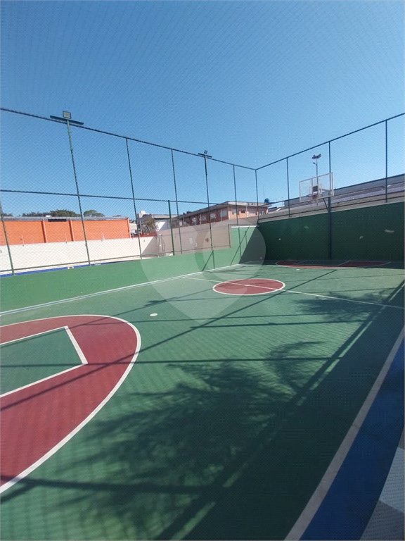 Apartamento à venda com 3 quartos, sendo 1 suíte, em Vila Rubens, Mogi das Cruzes, SP