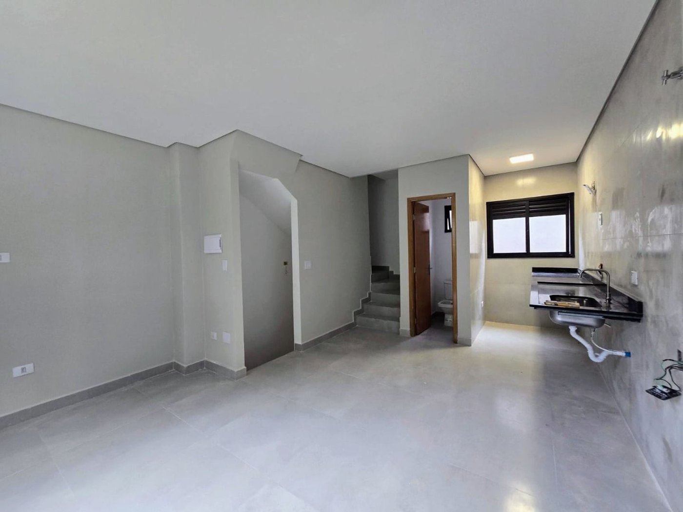 Casa com 2 dormitórios à venda, 89 m² por R$ 700.000,00 - Marapé - Santos/SP