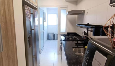 Apartamento à venda com 3 quartos, sendo 1 suíte,  em Jardim Vazani, São Paulo, SP