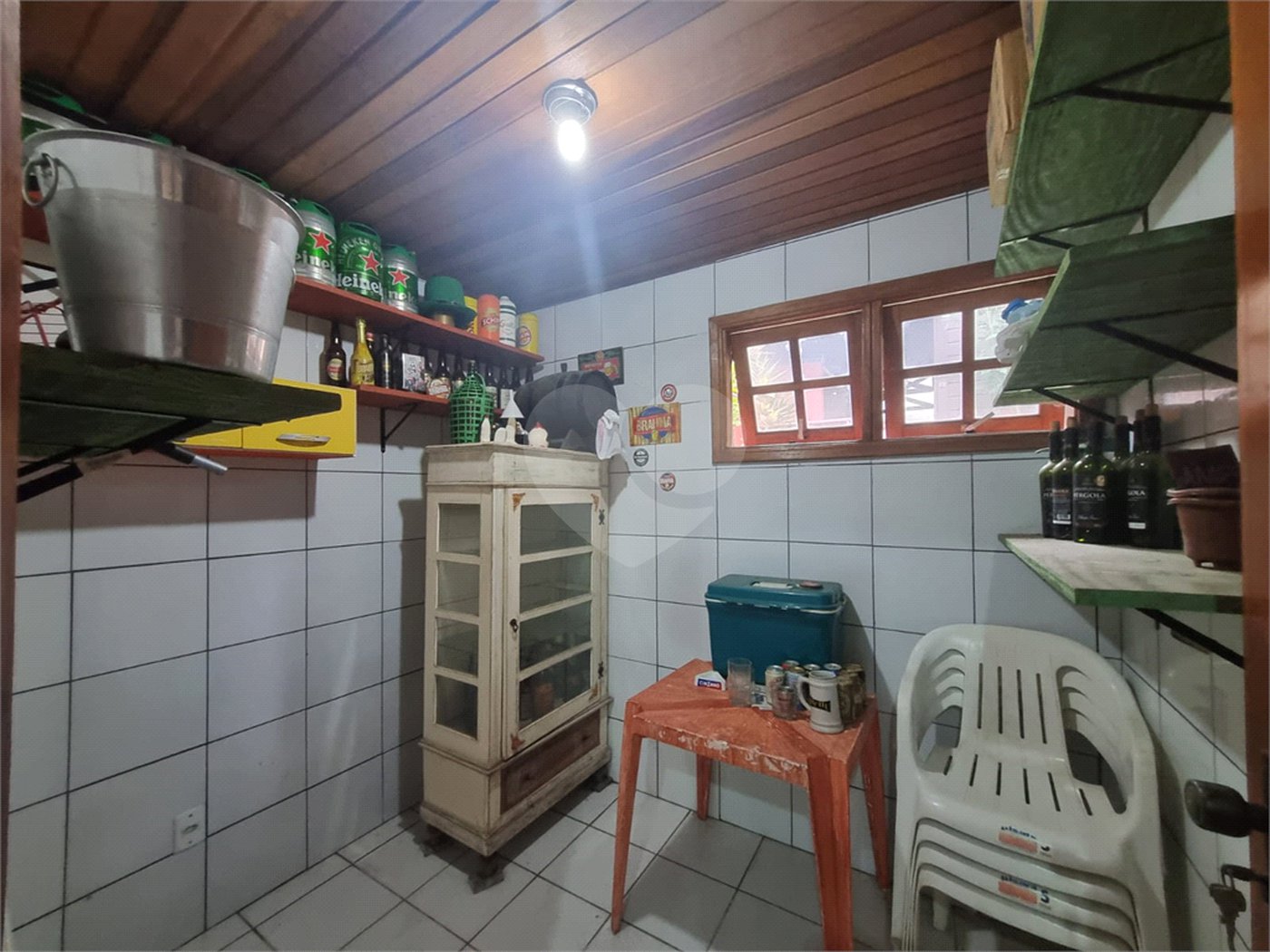 Casa à venda com 3 quartos, sendo 1 suíte, no condomínio Ibiti do Paço, Sorocaba - SP